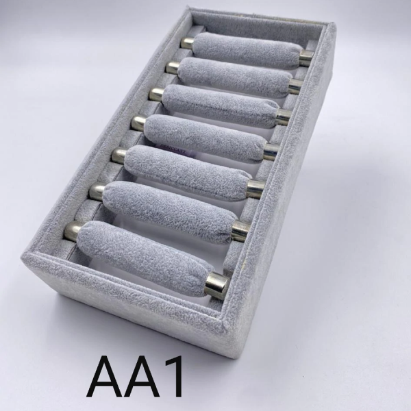 EXHIBIDOR PARA ANILLO CON 7 TUBOS DE 12.5X24X5.5 CM