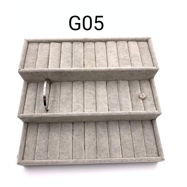 EXHIBIDOR DE 3 NIVELES PARA BRAZALETES O ANILLOS 26X9.5X23.5 CM