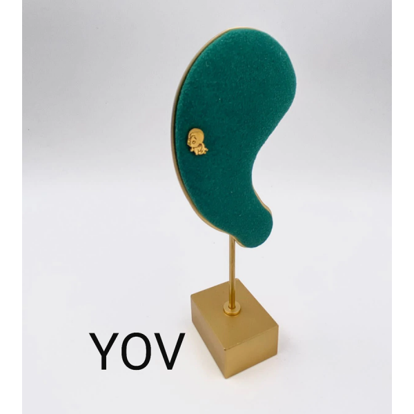 OREJA CON BASE DE METAL DE 15 CM DE ALTURA